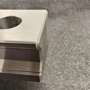 Нарезка винтов, валов, профильных направляющих Нарезка винтов, валов, профильных направляющих